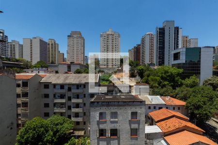 Vista de apartamento à venda com 3 quartos, 120m² em Pinheiros, São Paulo