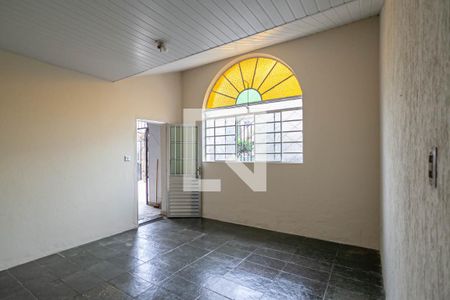 Sala de casa para alugar com 2 quartos, 80m² em Palmares, Belo Horizonte