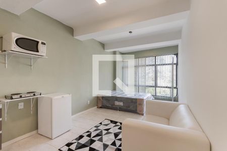 Quarto de kitnet/studio para alugar com 1 quarto, 25m² em Protásio Alves, Porto Alegre