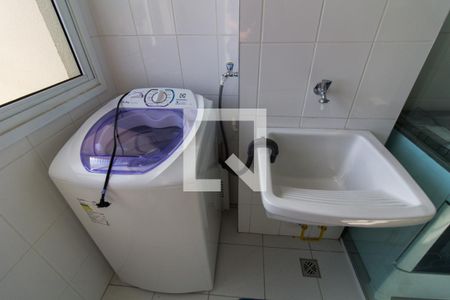 Apartamento para alugar com 65m², 2 quartos e 1 vaga Apartamento para alugar com 65m², 2 quartos e 1 vagaÁrea de serviço