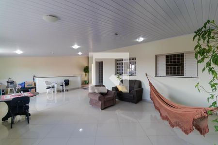 Sala 01 de casa para alugar com 4 quartos, 205m² em Vila Georgina, Campinas