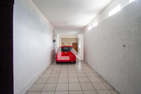 Garagem de casa à venda com 2 quartos, 190m² em Pestana, Osasco