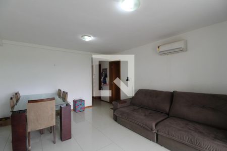 Sala de apartamento para alugar com 3 quartos, 110m² em Recreio dos Bandeirantes, Rio de Janeiro