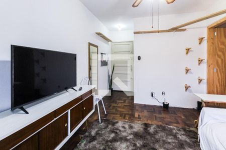 Sala de apartamento à venda com 4 quartos, 77m² em Passo D’areia, Porto Alegre