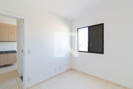 Quarto 2 de apartamento para alugar com 2 quartos, 45m² em Centro, Votorantim