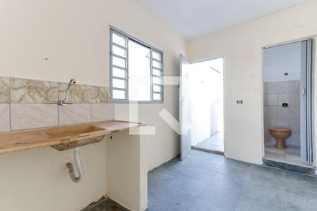 Cozinha de casa para alugar com 1 quarto, 42m² em Jardim Brasil (zona Norte), São Paulo