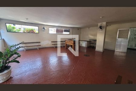 Apartamento à venda com 65m², 2 quartos e 1 vaga Apartamento à venda com 65m², 2 quartos e 1 vagaÁrea comum - Churrasqueira