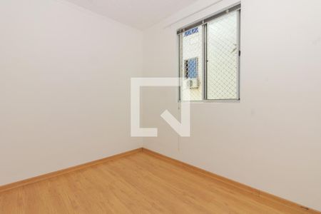 Quarto de apartamento à venda com 1 quarto, 42m² em Rubem Berta, Porto Alegre