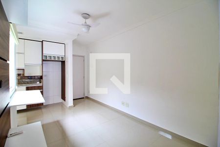 Sala de apartamento à venda com 2 quartos, 44m² em Jardim Sílvia, Santo André