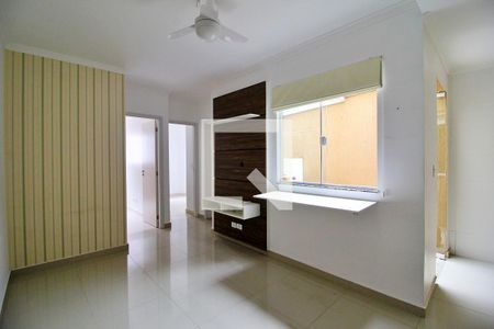 Sala de apartamento à venda com 2 quartos, 44m² em Jardim Sílvia, Santo André