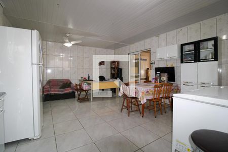 Cozinha de casa à venda com 3 quartos, 250m² em Niterói, Canoas