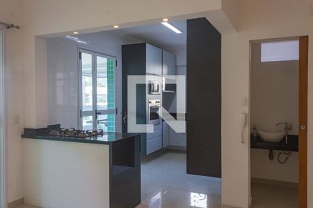 Detalhe da sala/cozinha de apartamento para alugar com 3 quartos, 194m² em Canto do Forte, Praia Grande