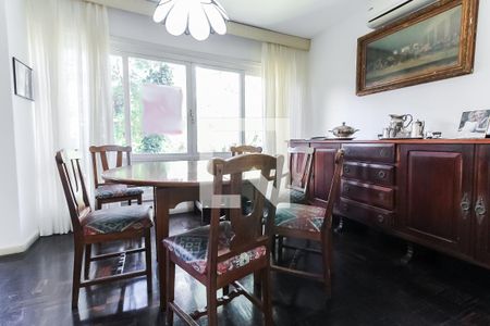 Sala de apartamento à venda com 3 quartos, 120m² em Moinhos de Vento, Porto Alegre