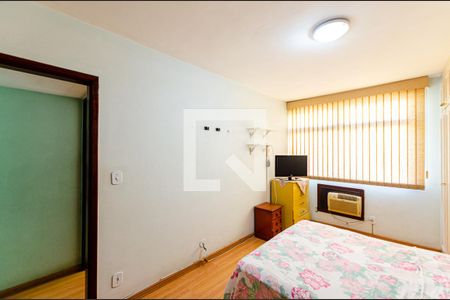 Suite  de apartamento à venda com 3 quartos, 106m² em Icaraí, Niterói