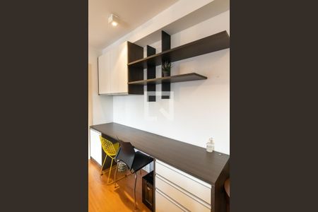 Sala - detalhe de apartamento para alugar com 1 quarto, 58m² em Pinheiros, São Paulo