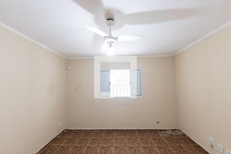 Quarto 1 de casa para alugar com 2 quartos, 85m² em Vila Bertioga, São Paulo