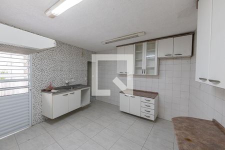 Cozinha de casa para alugar com 2 quartos, 85m² em Vila Bertioga, São Paulo