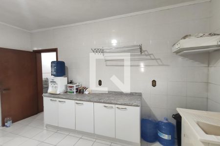 Casa para alugar com 284m², 3 quartos e 5 vagas Casa para alugar com 284m², 3 quartos e 5 vagasÁrea de Serviço