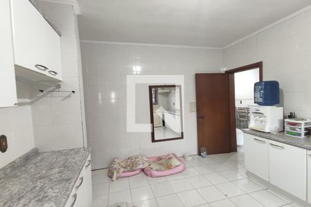 Casa para alugar com 284m², 3 quartos e 5 vagas Casa para alugar com 284m², 3 quartos e 5 vagasÁrea de Serviço