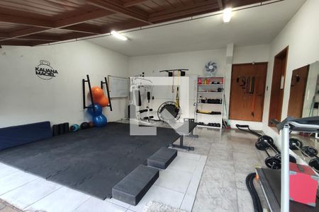 Casa para alugar com 284m², 3 quartos e 5 vagas Casa para alugar com 284m², 3 quartos e 5 vagasGaragem e Academia