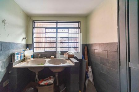 Casa para alugar com 280m², 4 quartos e 2 vagas Casa para alugar com 280m², 4 quartos e 2 vagasÁrea de Serviço