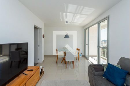 Salas de Jantar e de TV de apartamento para alugar com 3 quartos, 80m² em Castelo, Belo Horizonte