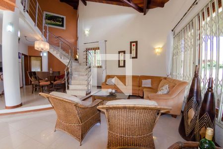 Sala de estar de casa para alugar com 4 quartos, 240m² em São João do Rio Vermelho, Florianópolis