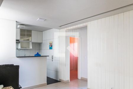 Sala de apartamento à venda com 2 quartos, 50m² em Serrano, Belo Horizonte