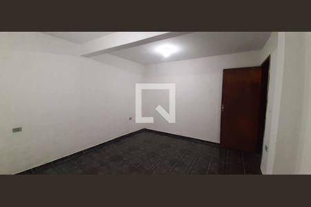 Quarto 1 de casa para alugar com 2 quartos, 175m² em Santa Maria, Osasco