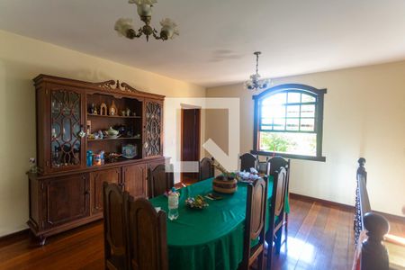 Sala 3 de casa à venda com 4 quartos, 720m² em Palmares, Belo Horizonte