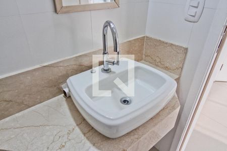 Lavabo de apartamento para alugar com 3 quartos, 110m² em Vila Paulicéia, São Paulo