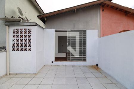 Varanda Sala de casa para alugar com 2 quartos, 150m² em Jardim Monte Azul, São Paulo