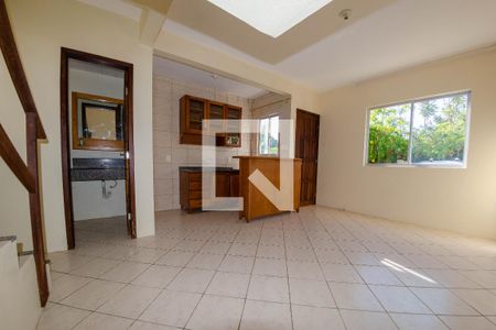 Sala de casa para alugar com 1 quarto, 55m² em Ingleses do Rio Vermelho, Florianópolis