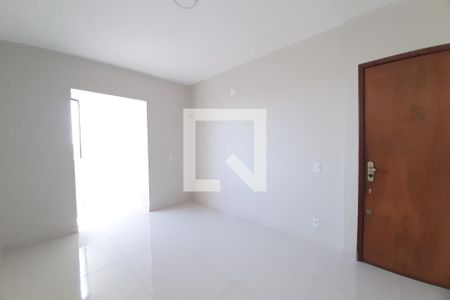 Sala de apartamento para alugar com 2 quartos, 60m² em Planalto, Belo Horizonte