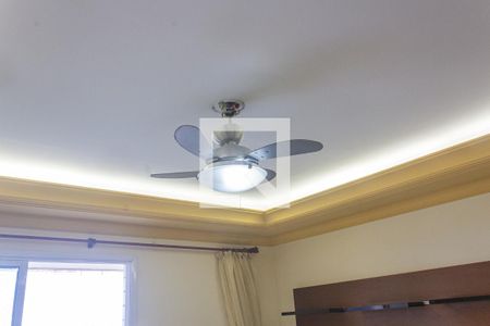 Sala de apartamento para alugar com 2 quartos, 103m² em Tupi, Praia Grande