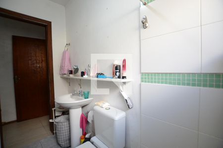 Banheiro da Suíte de casa à venda com 2 quartos, 90m² em Tristeza, Porto Alegre