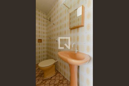 Banheiro de apartamento para alugar com 1 quarto, 60m² em Parque Boturussu, São Paulo