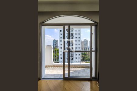 Varanda de apartamento para alugar com 3 quartos, 73m² em Vila Suzana, São Paulo