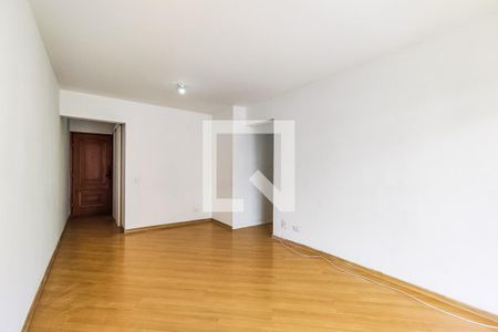 Sala de apartamento para alugar com 3 quartos, 73m² em Vila Suzana, São Paulo