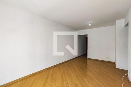 Sala de apartamento para alugar com 3 quartos, 73m² em Vila Suzana, São Paulo