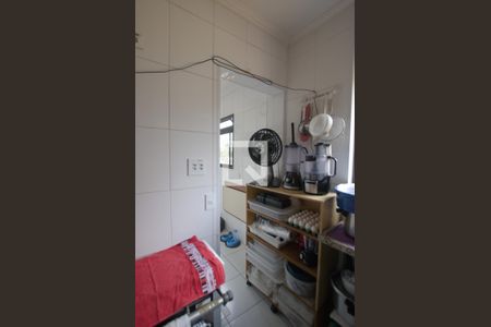 Apartamento à venda com 185m², 3 quartos e 4 vagas Apartamento à venda com 185m², 3 quartos e 4 vagasQuarto de Serviço