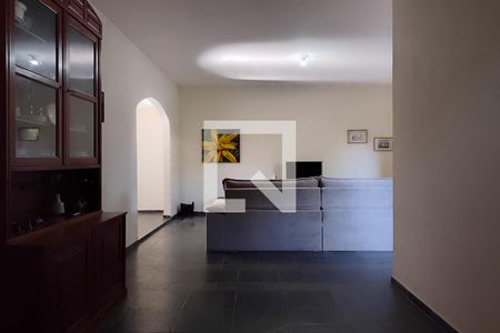 Sala de Estar de casa para alugar com 4 quartos, 170m² em Jardim Guanabara, Rio de Janeiro