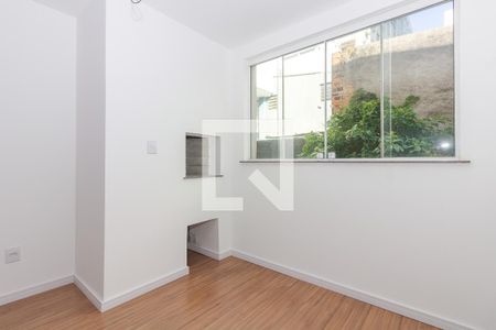 Sala de apartamento à venda com 2 quartos, 51m² em Jardim Floresta, Porto Alegre