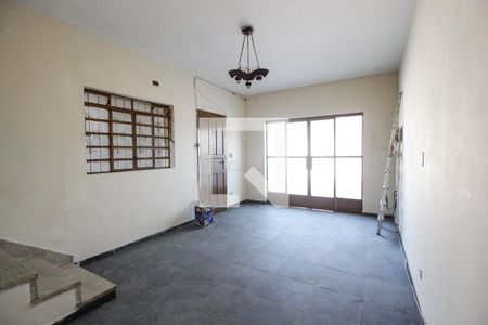 Sala de casa para alugar com 2 quartos, 160m² em Vila Guedes, São Paulo