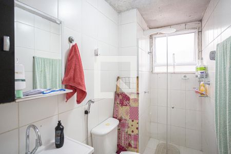 Banheiro de apartamento à venda com 2 quartos, 49m² em Santa Maria, Osasco