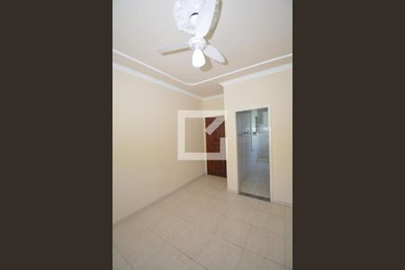 Sala de apartamento para alugar com 2 quartos, 50m² em Madureira, Rio de Janeiro