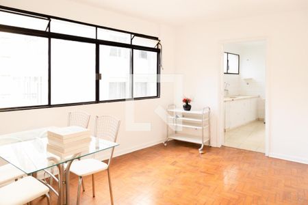 Sala de apartamento à venda com 2 quartos, 70m² em Santa Cecilia, São Paulo