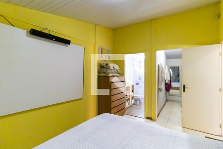 Casa de condomínio à venda com 430m², 3 quartos e 4 vagas Casa de condomínio à venda com 430m², 3 quartos e 4 vagasQuarto 1 - Suíte