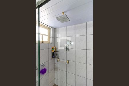 Casa de condomínio à venda com 430m², 3 quartos e 4 vagas Casa de condomínio à venda com 430m², 3 quartos e 4 vagasBanheiro da suíte