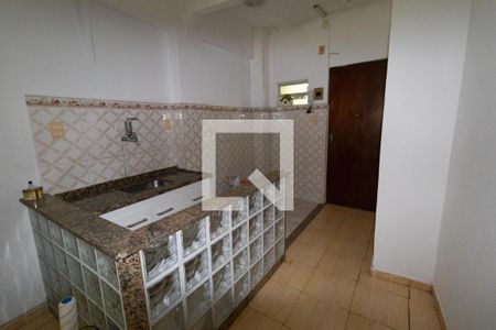 Sala/Cozinha de apartamento para alugar com 2 quartos, 50m² em Santa Teresa, Rio de Janeiro